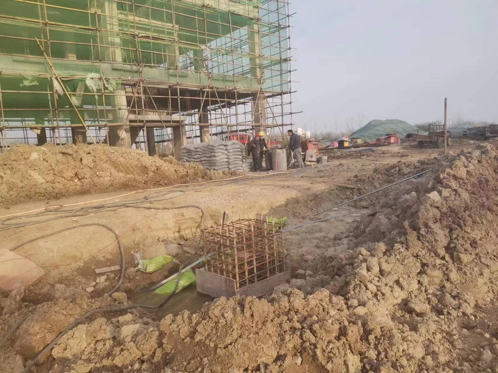 抚松当桥梁出现裂缝的时候应该及时加固修补